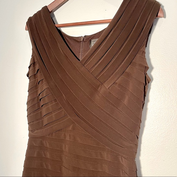 Gorgeous Adriana Papell Brown Formal Dress 12 - Picture 2 of 8